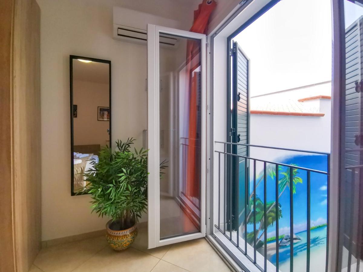Una Terrazza Sul Golfo Di Bed & Breakfast 3*